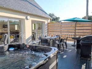 Holiday Home La Villa Locquirec by Interhome à Locquirec