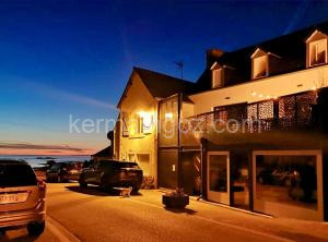 Maison charmante avec vue sur la mer à Locquirec à Locquirec