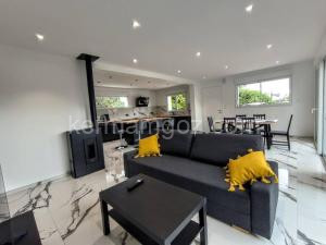 Villa à 900m des plages à Locquirec
